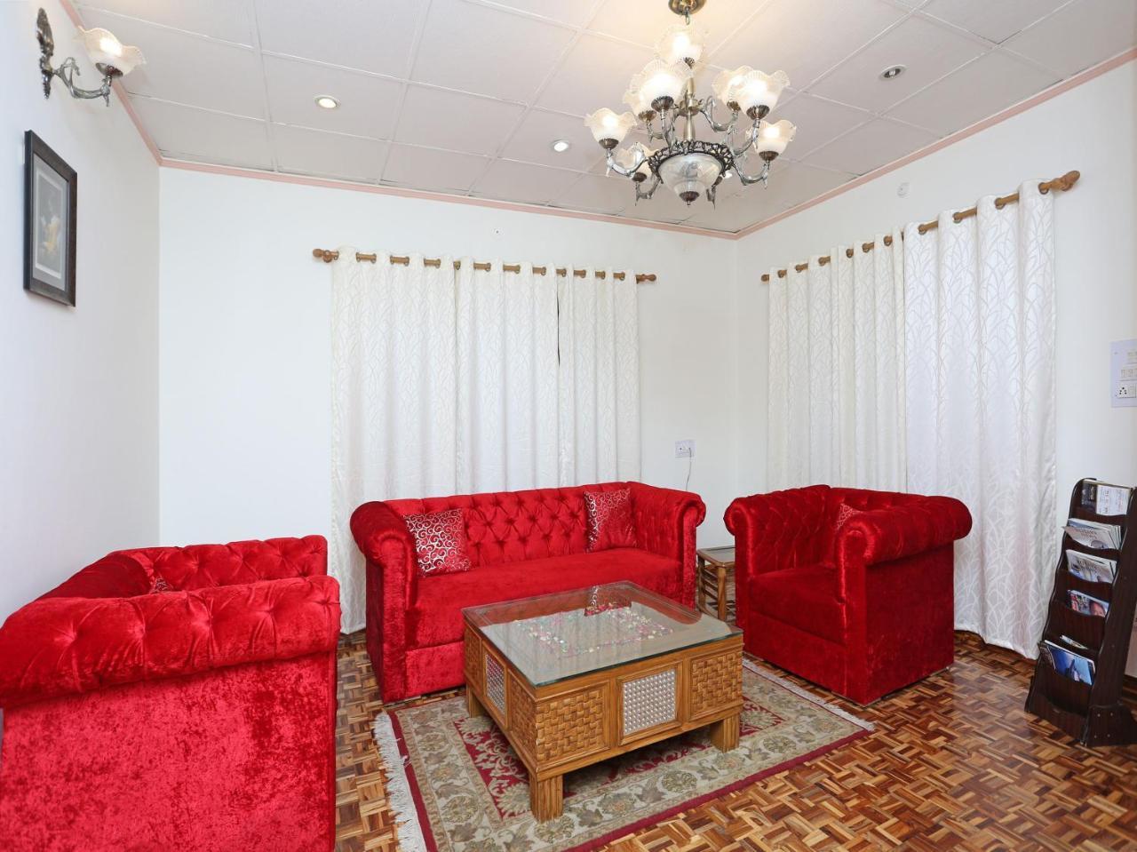 Oyo 7138 Acharya Cottage Манали Экстерьер фото