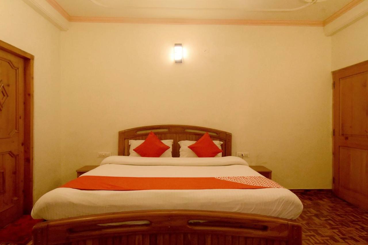 Oyo 7138 Acharya Cottage Манали Экстерьер фото
